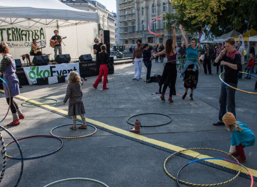 Bild vom Alternatiba-Straßenfest in Wien