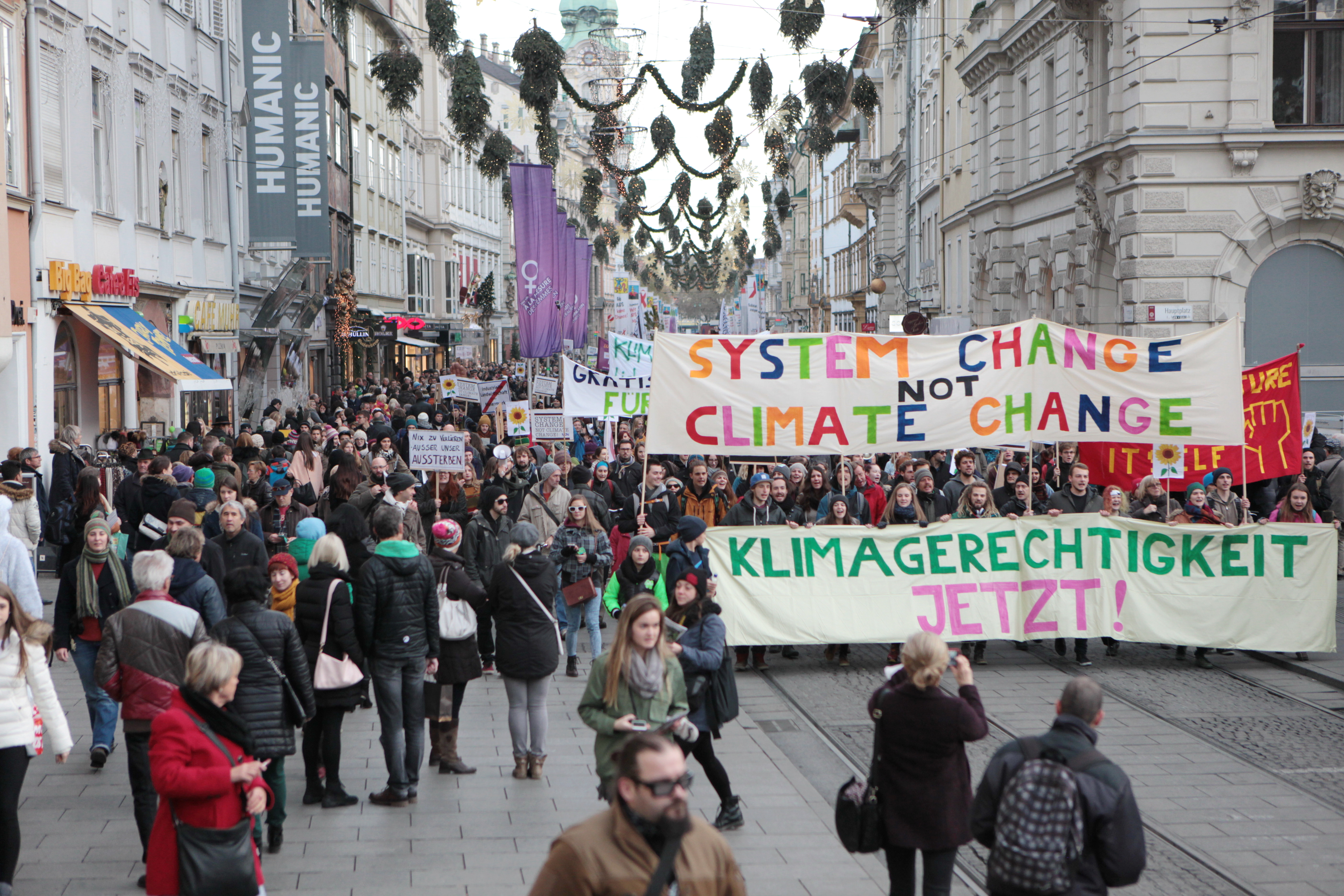System Change Demo Graz